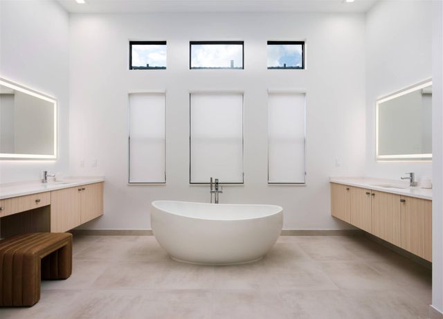 12881 Wingspan Court, Palm Beach Gardens, FL 33412