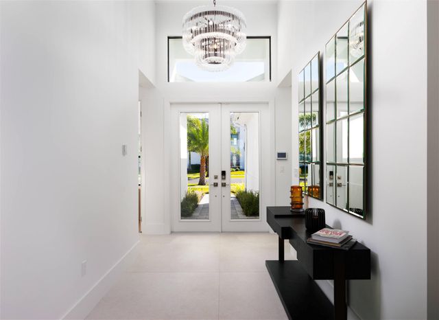 12881 Wingspan Court, Palm Beach Gardens, FL 33412