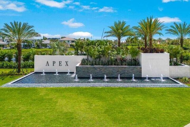 12881 Wingspan Court, Palm Beach Gardens, FL 33412