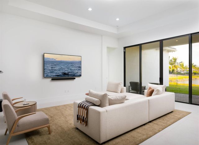 12881 Wingspan Court, Palm Beach Gardens, FL 33412