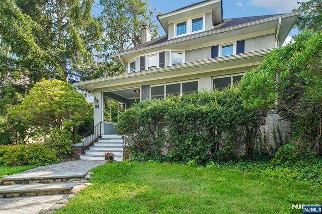 91 Birchwood Road, Glen Rock, NJ 07452