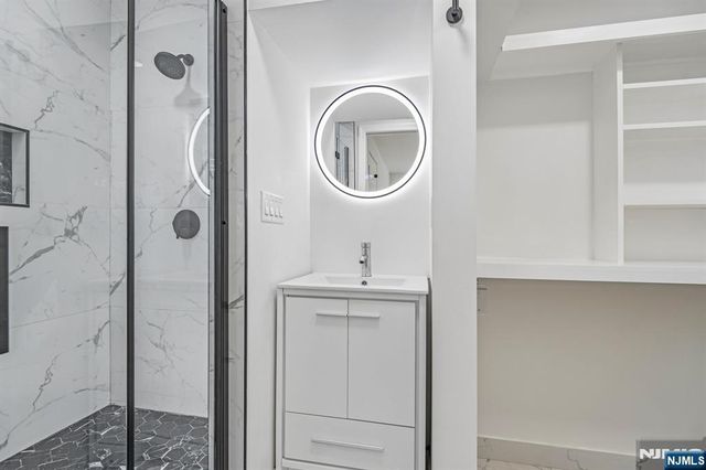 91 Birchwood Road, Glen Rock, NJ 07452