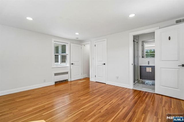 91 Birchwood Road, Glen Rock, NJ 07452