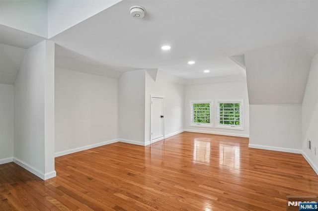 91 Birchwood Road, Glen Rock, NJ 07452