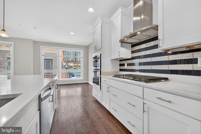 402 STABLER LN, Alexandria, VA 22304