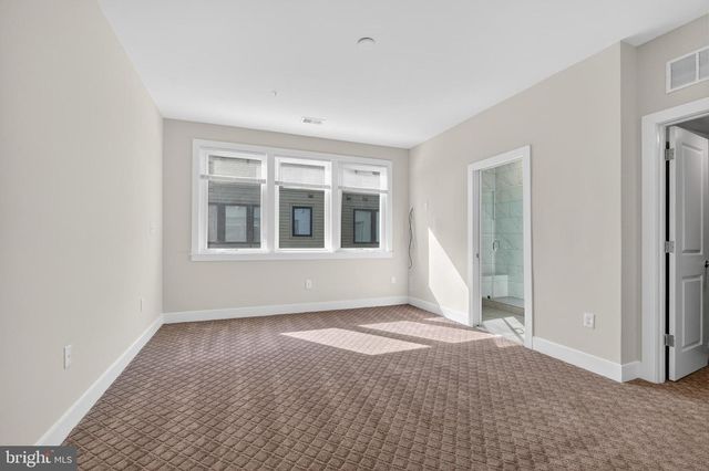 402 STABLER LN, Alexandria, VA 22304