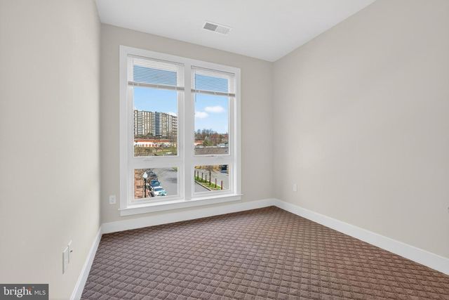 402 STABLER LN, Alexandria, VA 22304