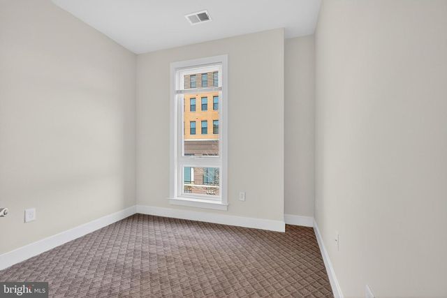 402 STABLER LN, Alexandria, VA 22304