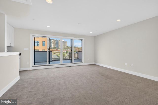 402 STABLER LN, Alexandria, VA 22304