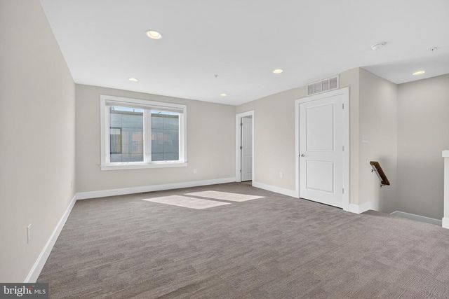 402 STABLER LN, Alexandria, VA 22304