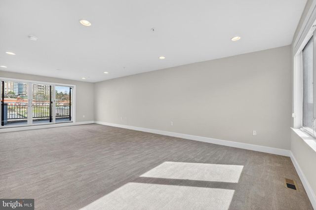 402 STABLER LN, Alexandria, VA 22304