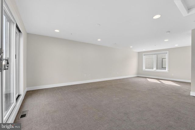 402 STABLER LN, Alexandria, VA 22304