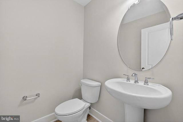 402 STABLER LN, Alexandria, VA 22304