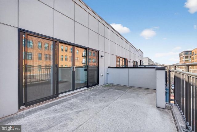 402 STABLER LN, Alexandria, VA 22304