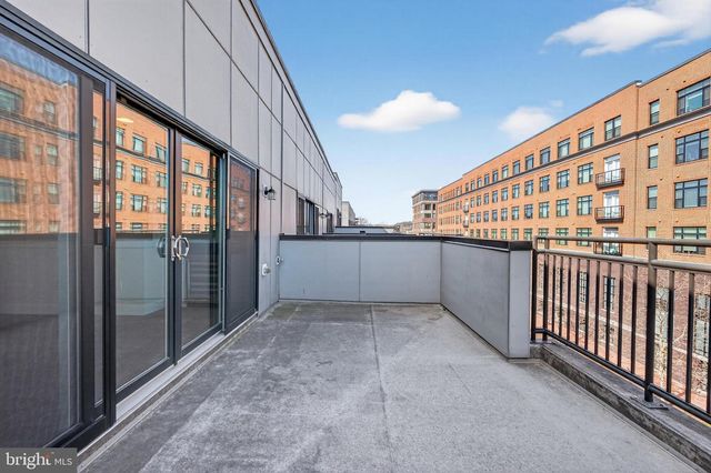 402 STABLER LN, Alexandria, VA 22304