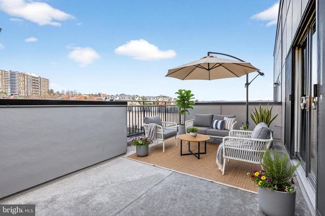 402 STABLER LN, Alexandria, VA 22304