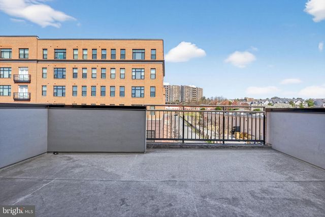 402 STABLER LN, Alexandria, VA 22304