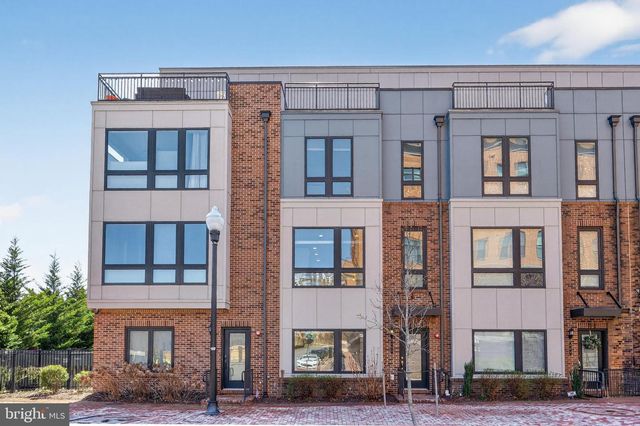 402 STABLER LN, Alexandria, VA 22304