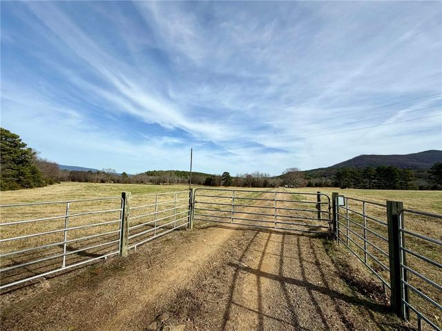 17430 Forest Rd 18, Havana, AR 72842