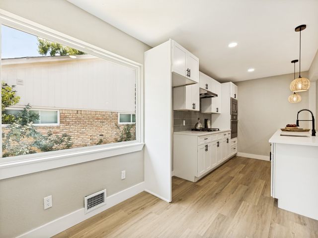 9410 Creel Creek Drive, Dallas, TX 75228