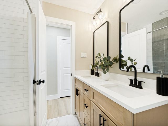 9410 Creel Creek Drive, Dallas, TX 75228