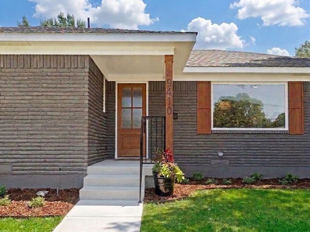 9410 Creel Creek Drive, Dallas, TX 75228