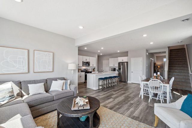 6646 208th Street W, Farmington, MN 55024