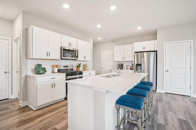 6646 208th Street W, Farmington, MN 55024