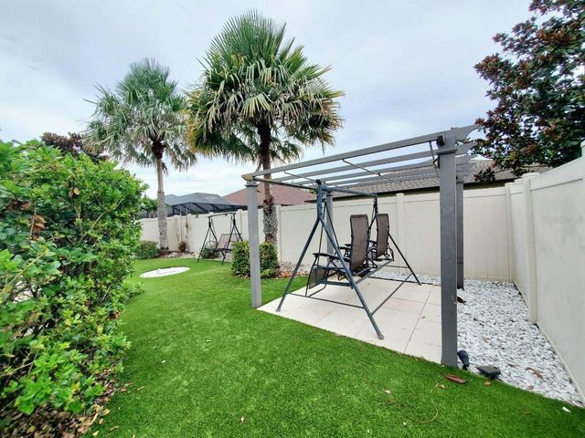10031 NEWMINSTER LOOP, Ruskin, FL 33573