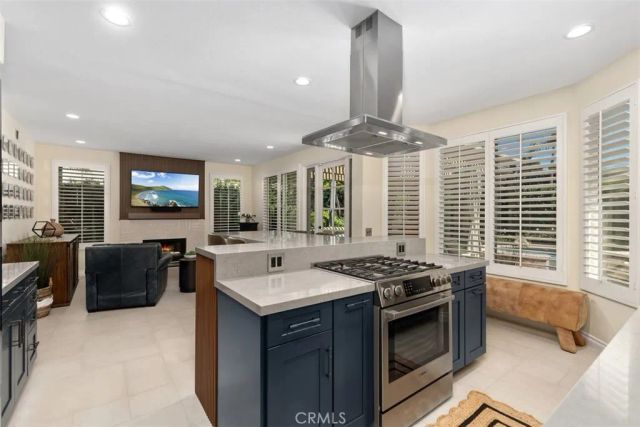 61 Hawk Hill, Mission Viejo, CA 92692