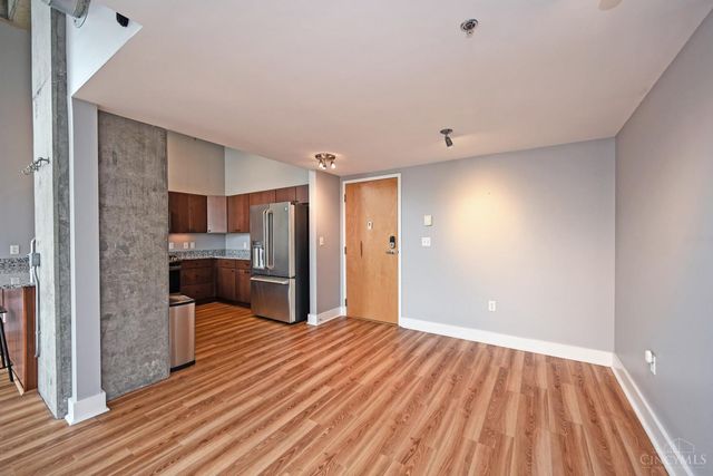 353 W Fourth Street, Cincinnati, OH 45202