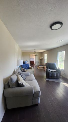 3226 19 HWY W, Ripley, TN 38063