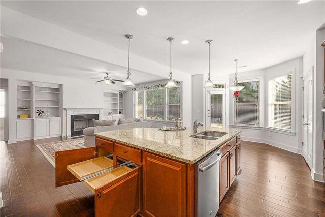 1069 Bar Harbor Place, Lawrenceville, GA 30044