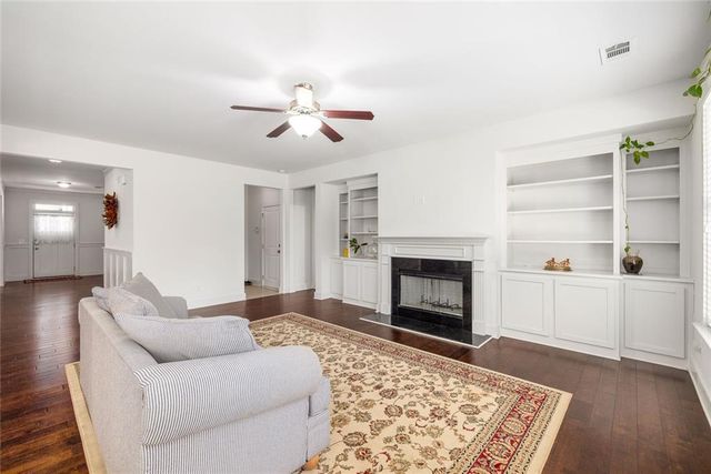 1069 Bar Harbor Place, Lawrenceville, GA 30044