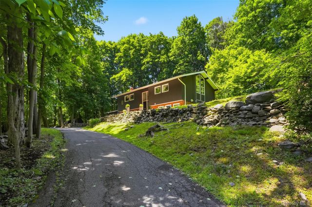 3 Balsam Lane, Newburgh, NY 12550