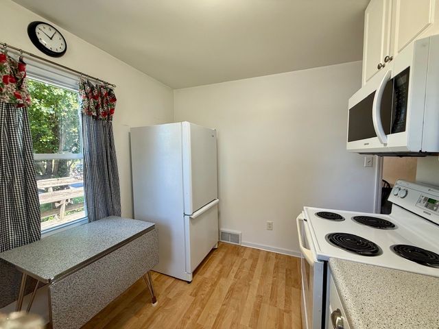 116 East Street, Kellogg, IA 50135