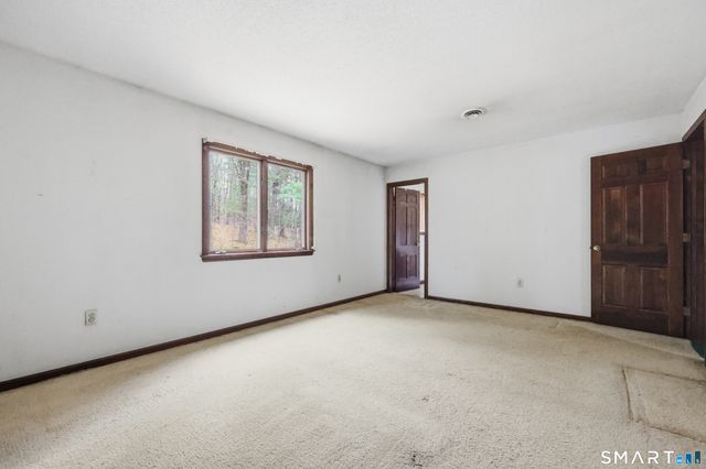 45 Quail Hollow Drive, Southington, CT 06489