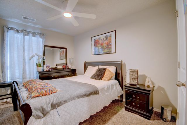 2009 Hubbard Street SE, Albuquerque, NM 87123