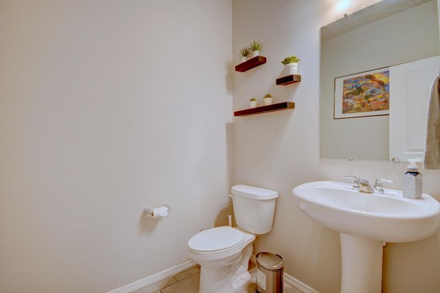 2009 Hubbard Street SE, Albuquerque, NM 87123
