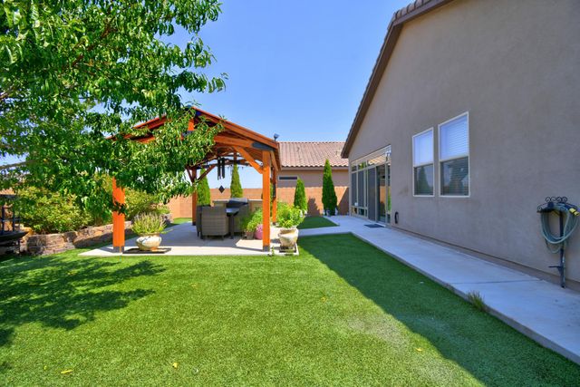 2009 Hubbard Street SE, Albuquerque, NM 87123