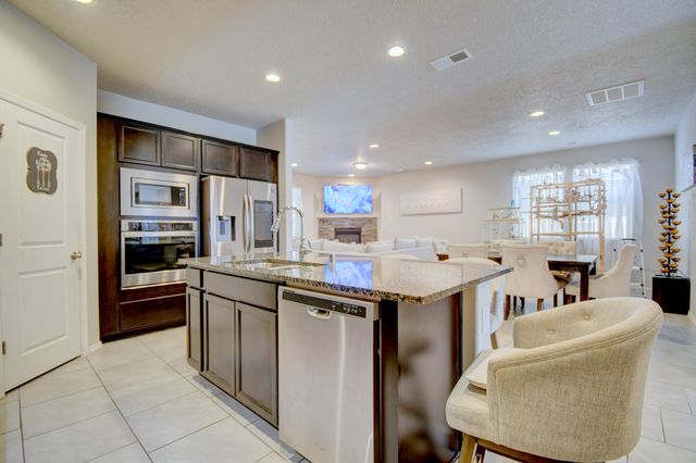 2009 Hubbard Street SE, Albuquerque, NM 87123