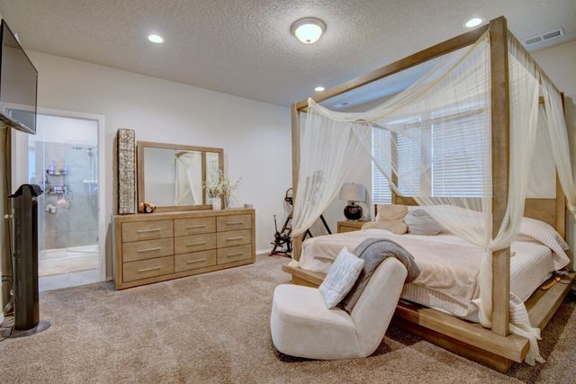 2009 Hubbard Street SE, Albuquerque, NM 87123