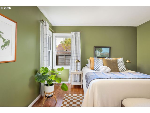 626 Se 42ND Ave, Portland, OR 97215