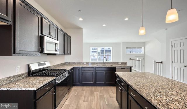 113 MADISON DR, Mechanicsburg, PA 17055