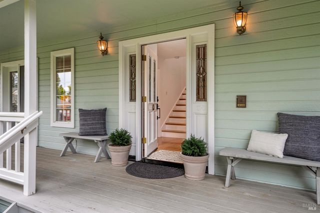 410 Tee Dr, Healdsburg, CA 95448