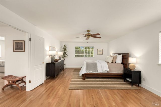 410 Tee Dr, Healdsburg, CA 95448