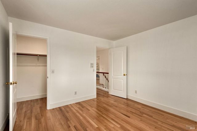 410 Tee Dr, Healdsburg, CA 95448