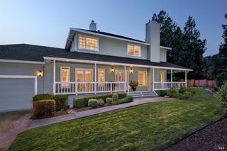 410 Tee Dr, Healdsburg, CA 95448