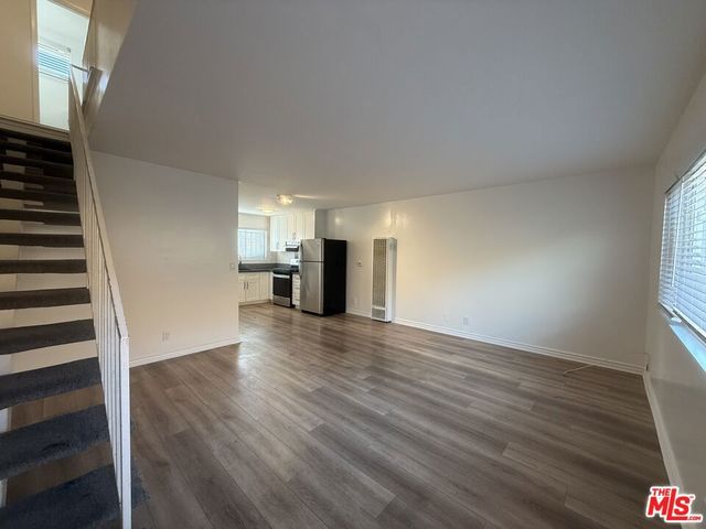 6544 S Victoria Avenue, Los Angeles, CA 90043