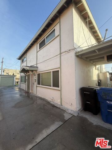 6544 S Victoria Avenue, Los Angeles, CA 90043